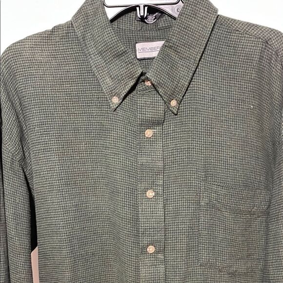 Members Only Green Casual Button Down Shirt - Picture 2 of 8